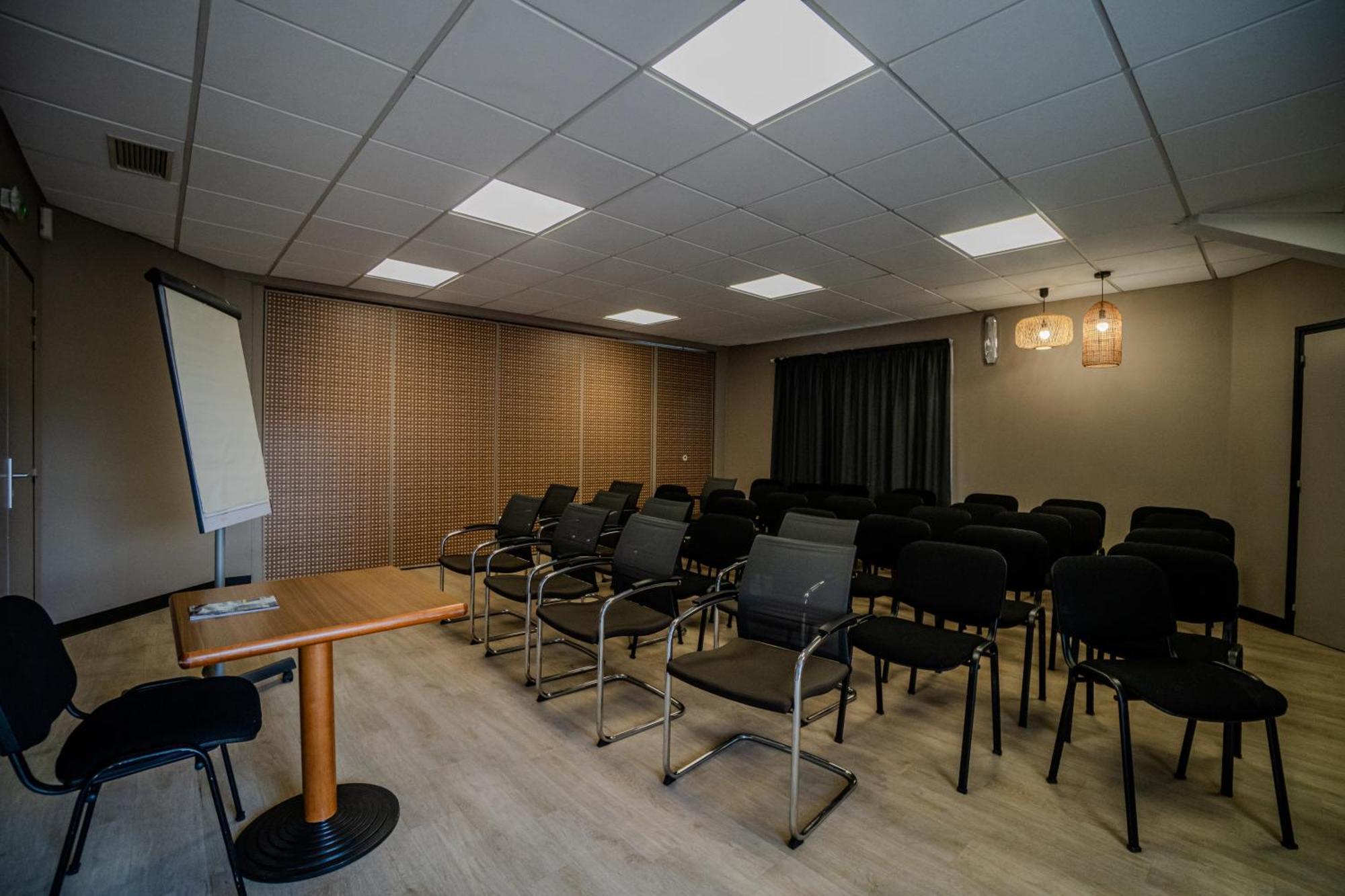 Greet Hotel Castres Saix Saix  Ngoại thất bức ảnh